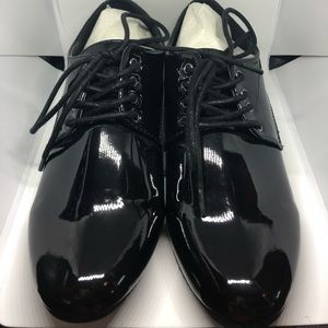Sleek Shiny Black Oxfords sz 8